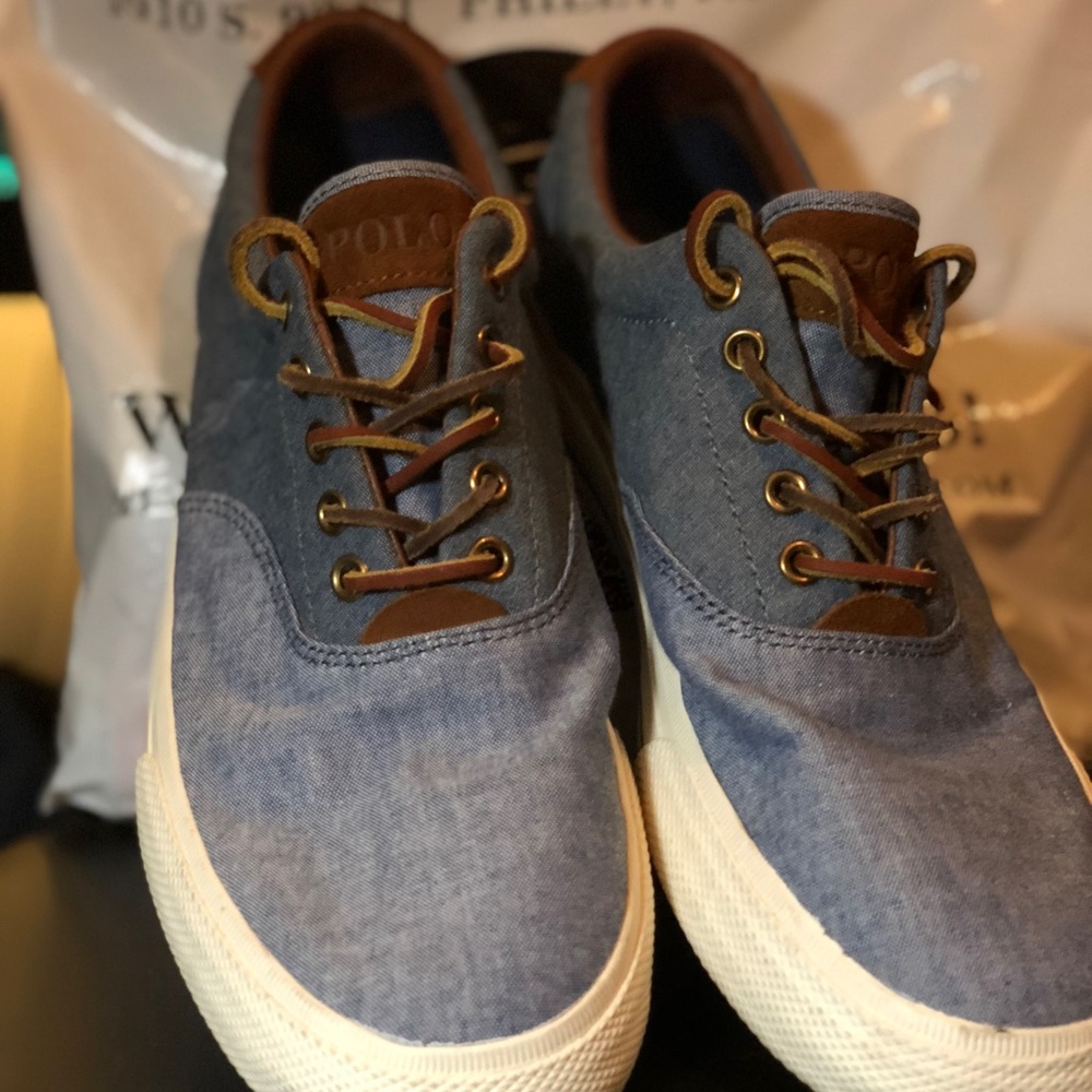 Casual Shoes